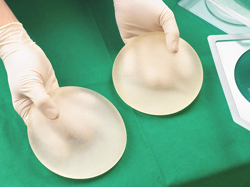 implante de silicone nas mamas