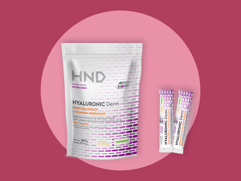 Imagem com uma embalagem do ácido hialurônico Hinode e outros dois sachês do produto 