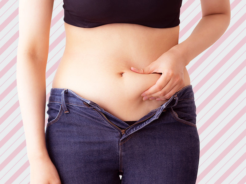 A amarração dos músculos na abdominoplastia mulher apertando a barriga pensando se na abdominoplastia musculo pode afrouxar
