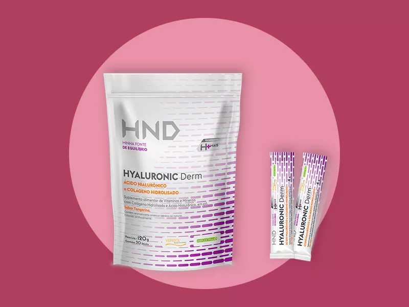 Conheça o Hyaluronic Derm com colágeno da Hinode Imagem com uma embalagem do ácido hialurônico Hinode e outros dois sachês do produto