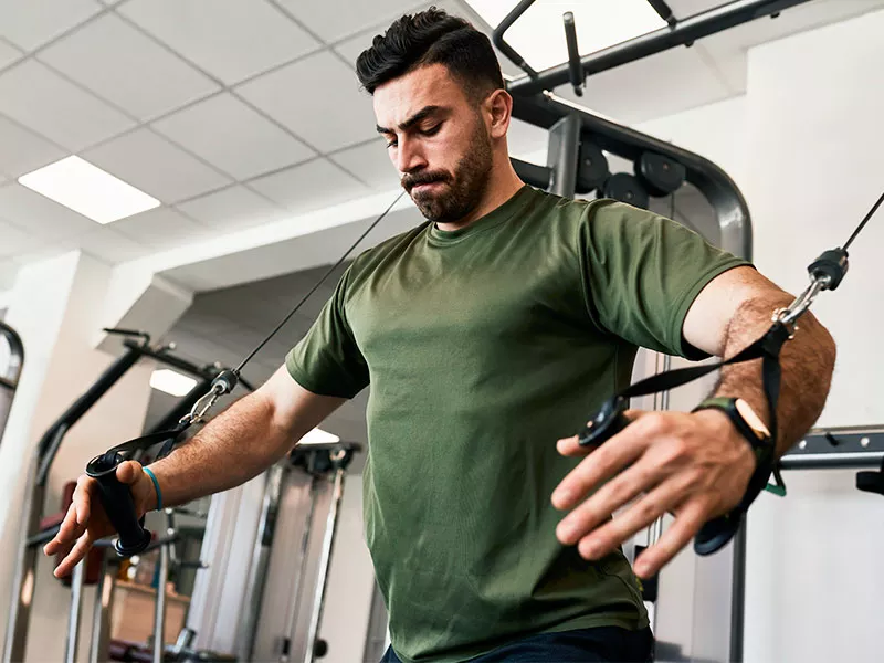 Crossover exercicios disfarcar ginecomastia